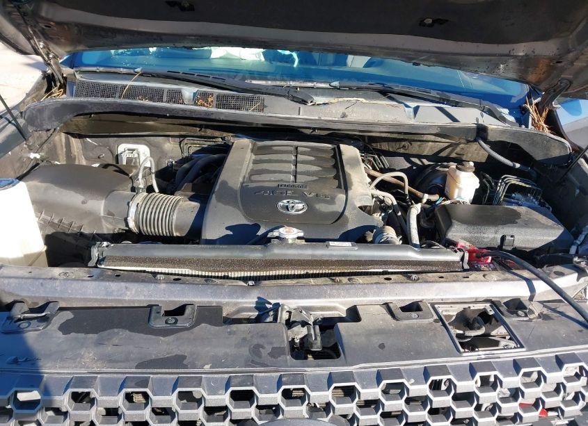 Photo 10 of 2018 Toyota Tundra SR5 4.6L V8 (VIN 5TFEM5F11JX131678)