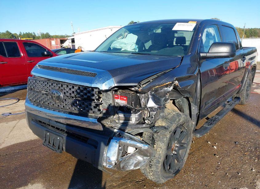 Photo 6 of 2018 Toyota Tundra SR5 4.6L V8 (VIN 5TFEM5F11JX131678)