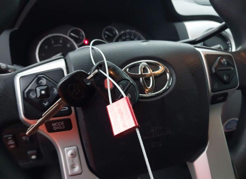 Photo 11 of 2015 Toyota Tundra SR5 4.6L V8 (VIN 5TFEM5F12FX085866)