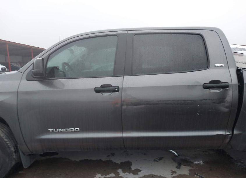Photo 14 of 2015 Toyota Tundra SR5 4.6L V8 (VIN 5TFEM5F12FX085866)