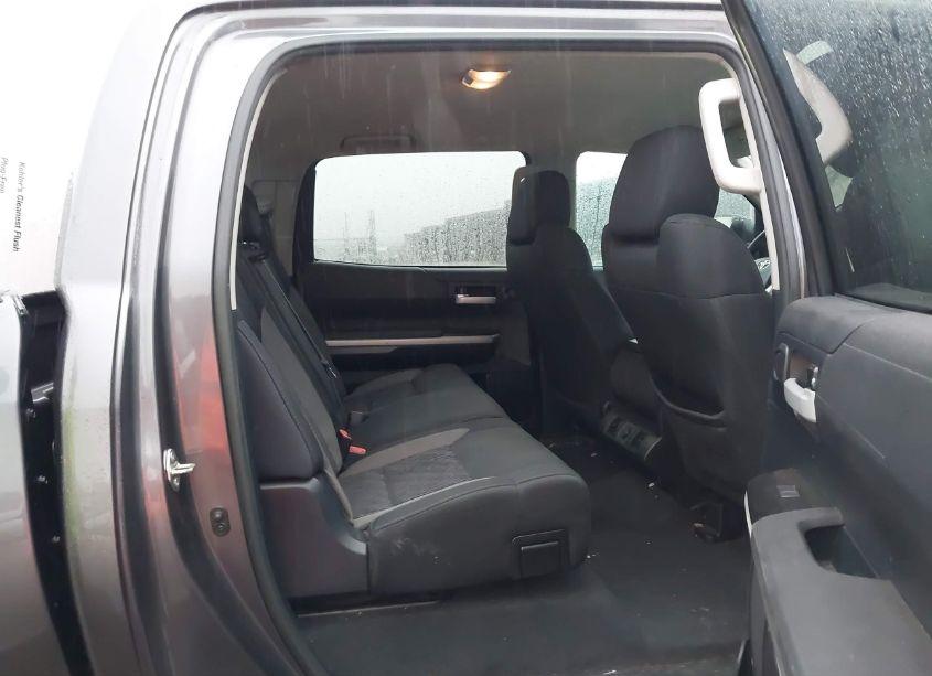 Photo 8 of 2015 Toyota Tundra SR5 4.6L V8 (VIN 5TFEM5F12FX085866)