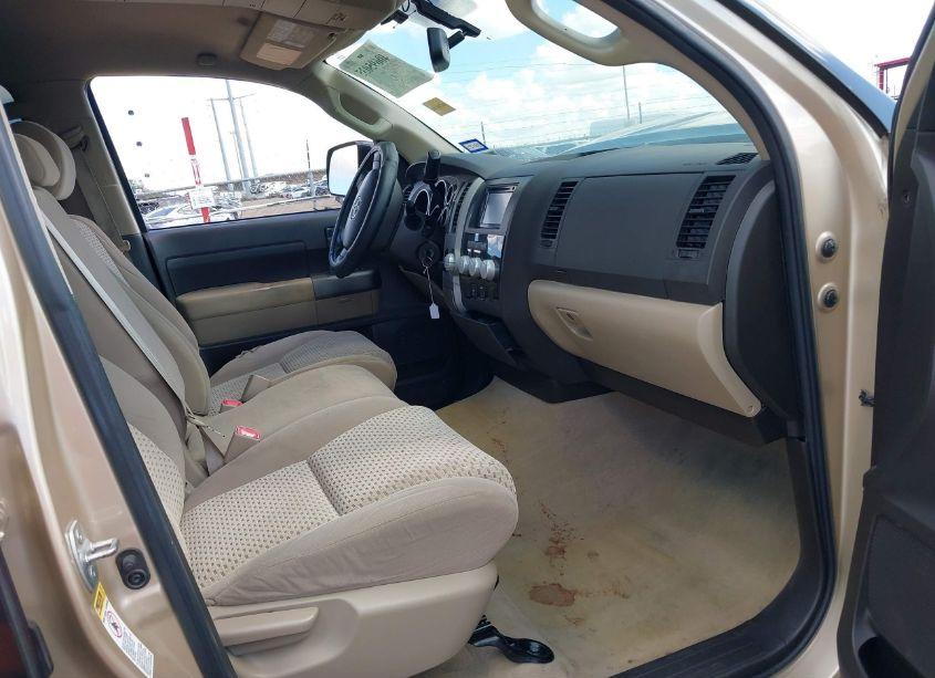 Photo 5 of 2010 Toyota Tundra GRADE 4.6L V8 (VIN 5TFEM5F13AX015348)