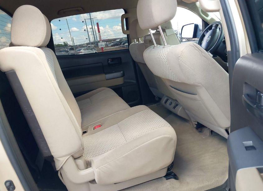 Photo 8 of 2010 Toyota Tundra GRADE 4.6L V8 (VIN 5TFEM5F13AX015348)