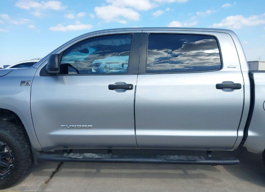 Photo 15 of 2015 Toyota Tundra SR5 4.6L V8 (VIN 5TFEM5F13FX090431)