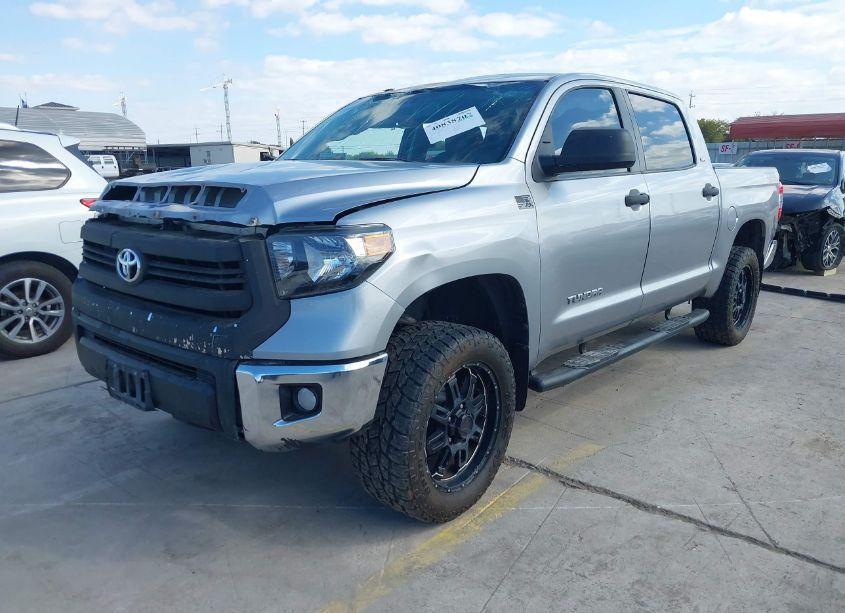 Photo 2 of 2015 Toyota Tundra SR5 4.6L V8 (VIN 5TFEM5F13FX090431)