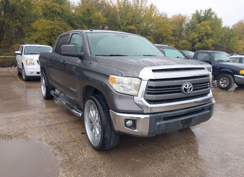 2015 Toyota Tundra SR5 4.6L V8 (VIN 5TFEM5F13FX091210) main photo