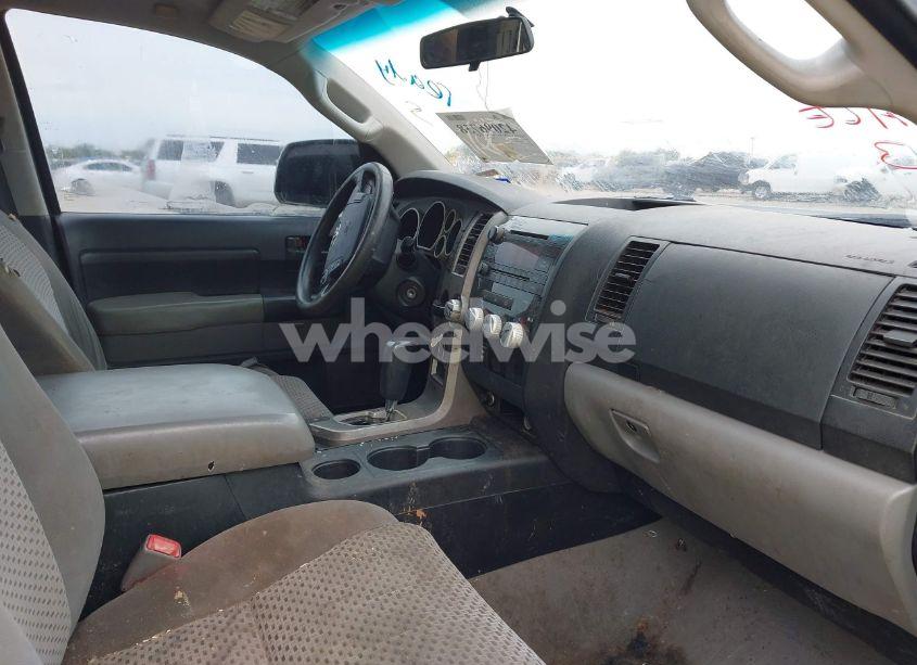 Photo 5 of 2010 Toyota Tundra GRADE 4.6L V8 (VIN 5TFEM5F14AX012281)