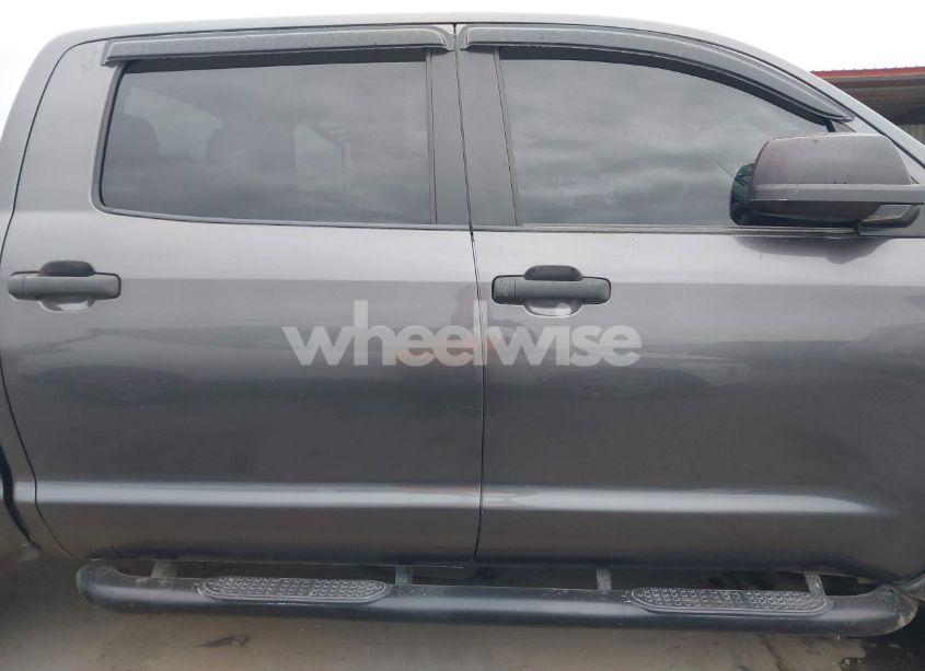 Photo 13 of 2011 Toyota Tundra GRADE 4.6L V8 (VIN 5TFEM5F14BX024450)