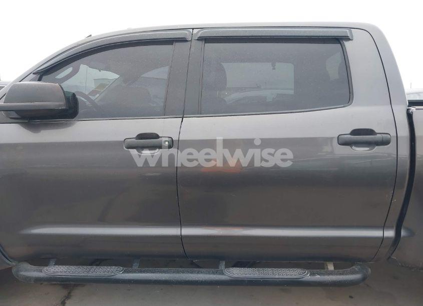 Photo 14 of 2011 Toyota Tundra GRADE 4.6L V8 (VIN 5TFEM5F14BX024450)