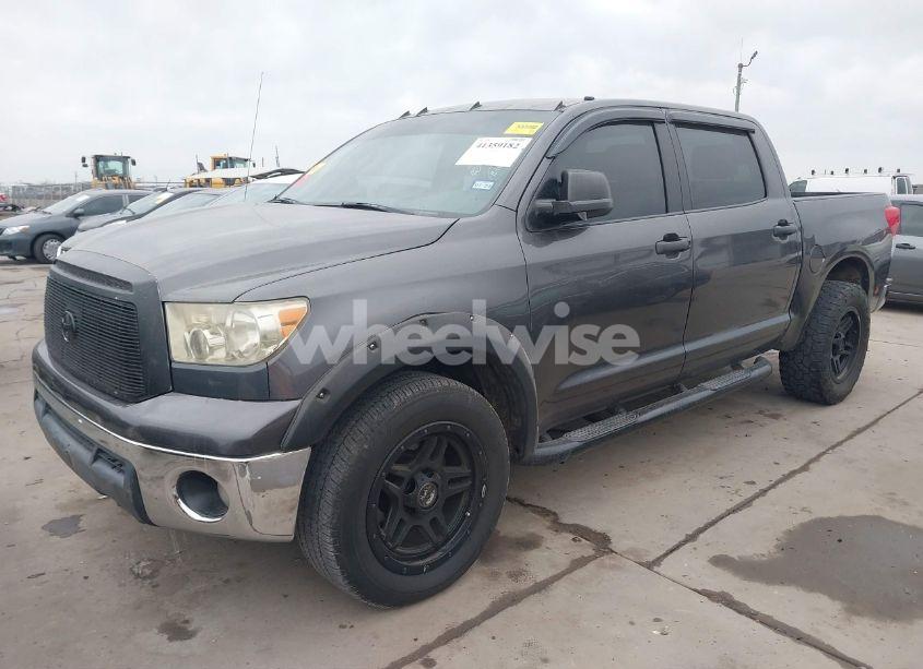 Photo 2 of 2011 Toyota Tundra GRADE 4.6L V8 (VIN 5TFEM5F14BX024450)