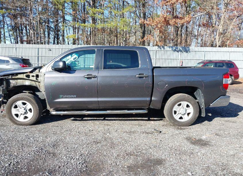 Photo 14 of 2016 Toyota Tundra SR5 4.6L V8 (VIN 5TFEM5F14GX096000)