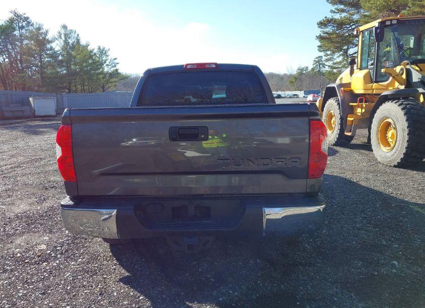 Photo 16 of 2016 Toyota Tundra SR5 4.6L V8 (VIN 5TFEM5F14GX096000)