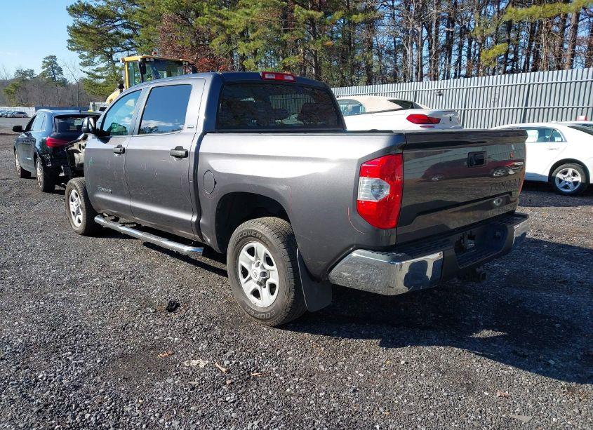 Photo 3 of 2016 Toyota Tundra SR5 4.6L V8 (VIN 5TFEM5F14GX096000)