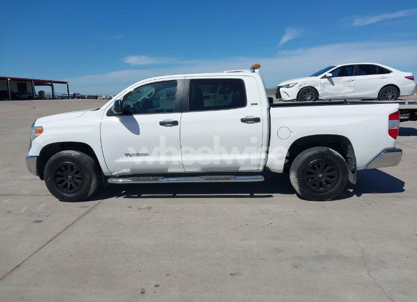 Photo 14 of 2017 Toyota Tundra SR5 4.6L V8 (VIN 5TFEM5F14HX115761)