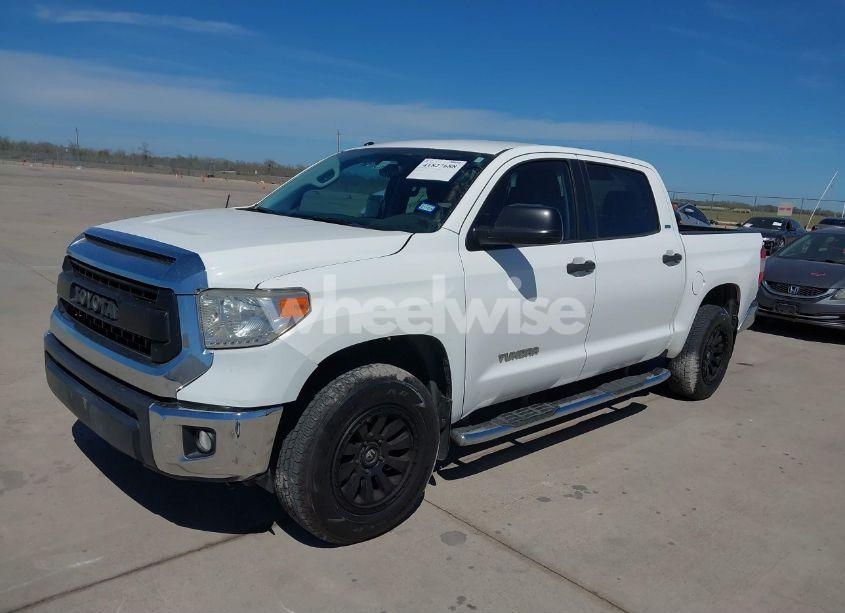 Photo 2 of 2017 Toyota Tundra SR5 4.6L V8 (VIN 5TFEM5F14HX115761)