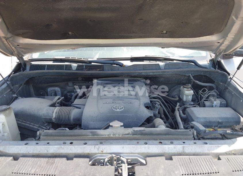 Photo 10 of 2014 Toyota Tundra SR5 4.6L V8 (VIN 5TFEM5F15EX068560)