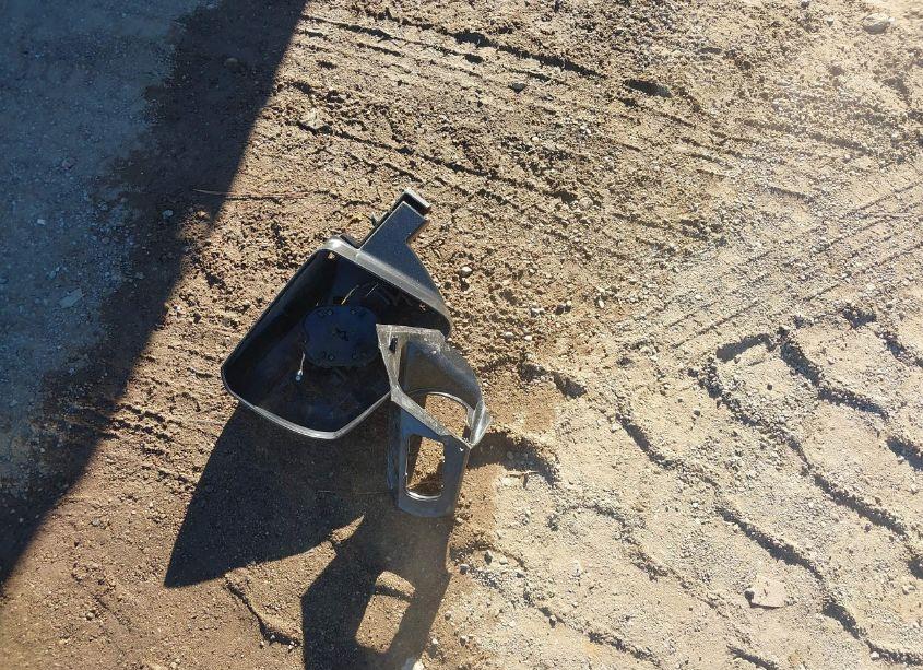 Photo 12 of 2017 Toyota Tundra SR5 4.6L V8 (VIN 5TFEM5F15HX112741)