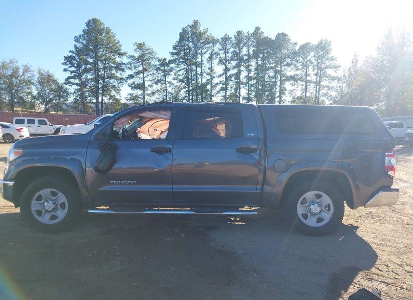 Photo 15 of 2017 Toyota Tundra SR5 4.6L V8 (VIN 5TFEM5F15HX112741)