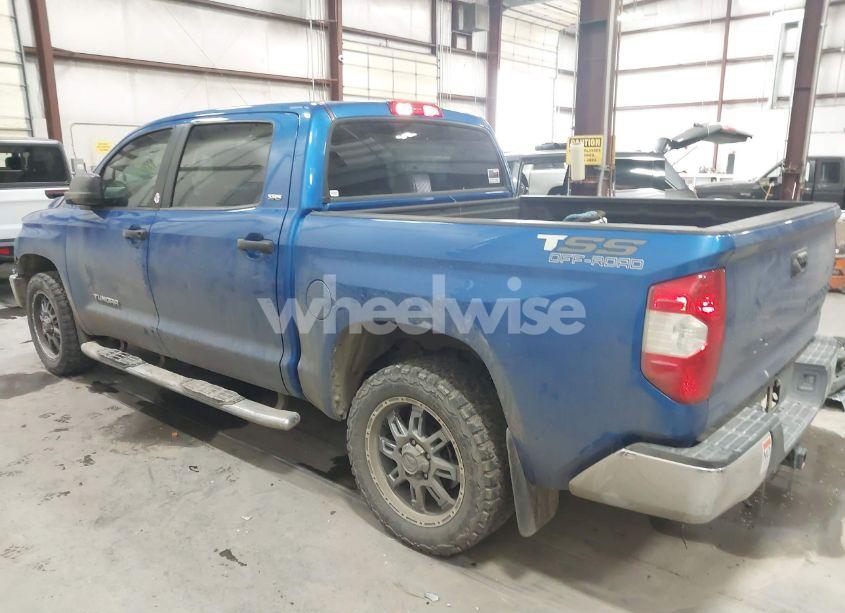Photo 3 of 2018 Toyota Tundra SR5 4.6L V8 (VIN 5TFEM5F15JX131991)