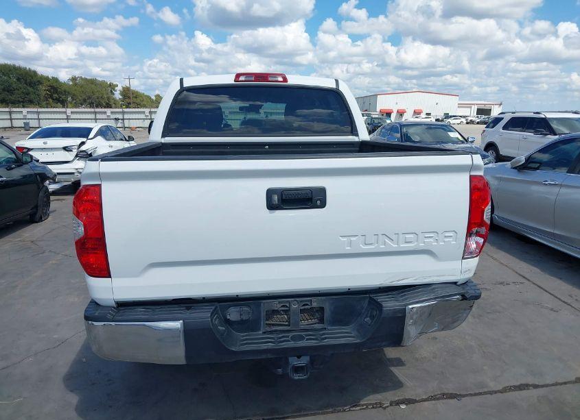 Photo 16 of 2018 Toyota Tundra SR5 4.6L V8 (VIN 5TFEM5F15JX134440)