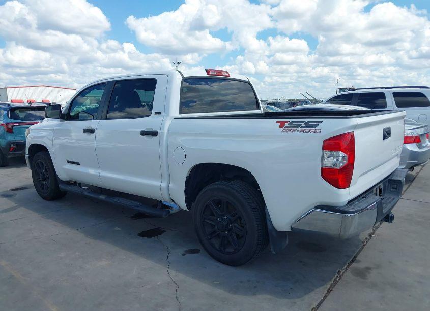 Photo 3 of 2018 Toyota Tundra SR5 4.6L V8 (VIN 5TFEM5F15JX134440)