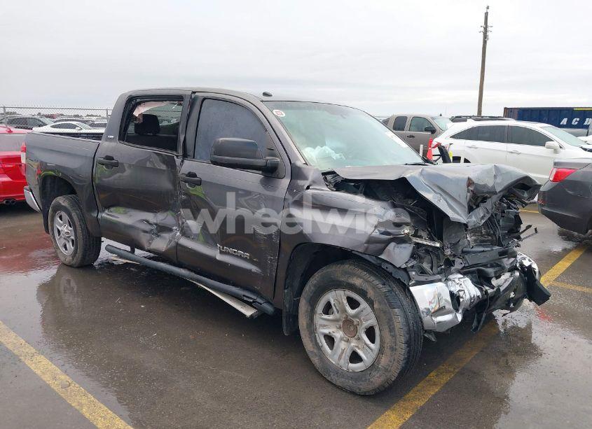 2014 Toyota Tundra SR5 4.6L V8 (VIN 5TFEM5F16EX082421) main photo
