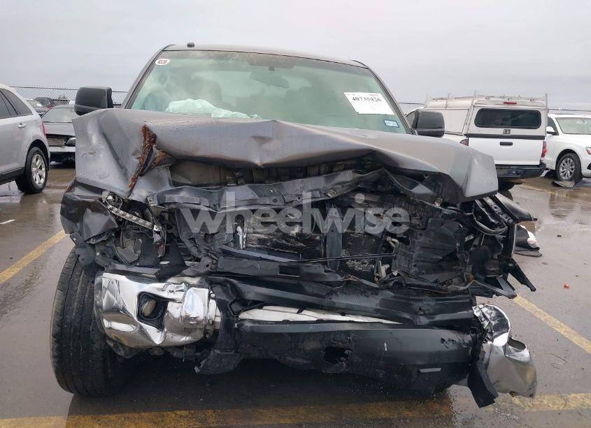 Photo 11 of 2014 Toyota Tundra SR5 4.6L V8 (VIN 5TFEM5F16EX082421)