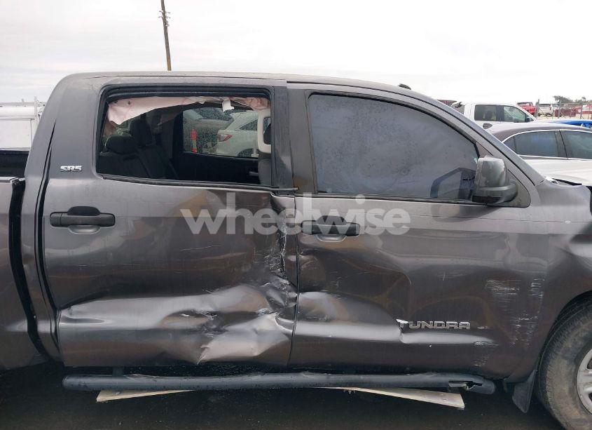 Photo 12 of 2014 Toyota Tundra SR5 4.6L V8 (VIN 5TFEM5F16EX082421)