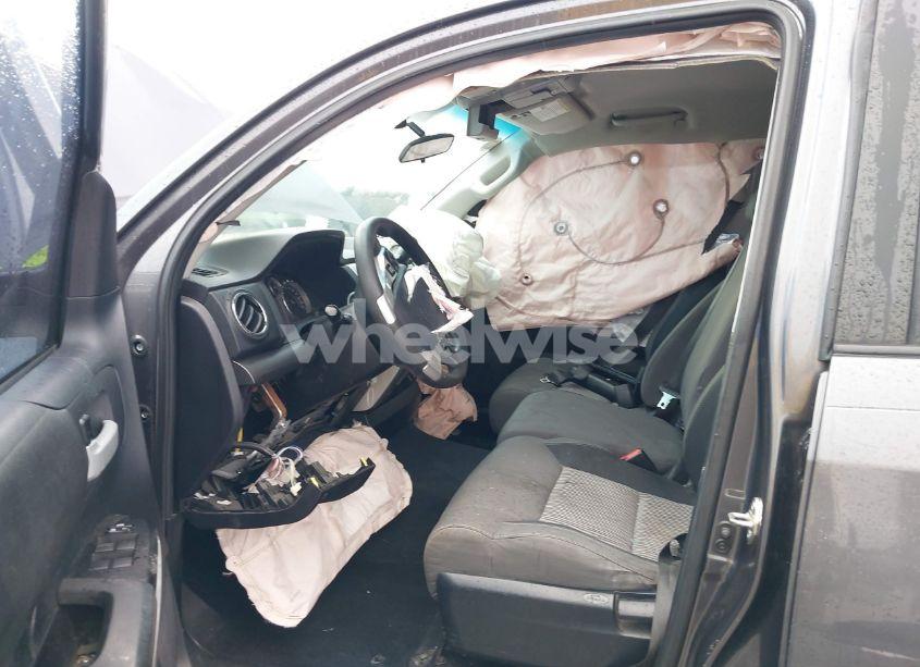 Photo 5 of 2014 Toyota Tundra SR5 4.6L V8 (VIN 5TFEM5F16EX082421)