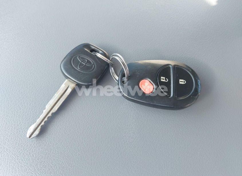 Photo 11 of 2010 Toyota Tundra GRADE 4.6L V8 (VIN 5TFEM5F17AX004353)