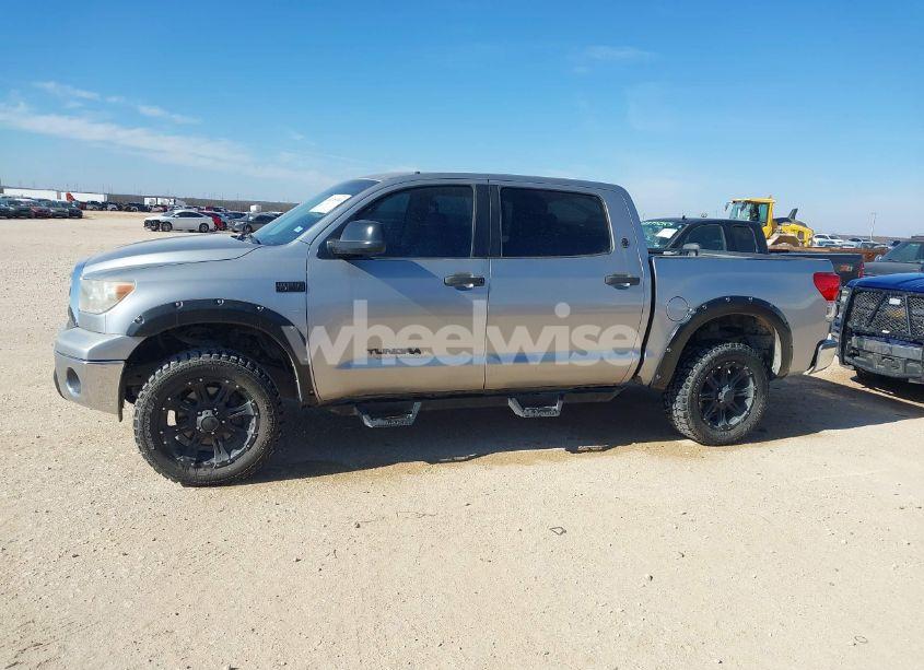 Photo 14 of 2010 Toyota Tundra GRADE 4.6L V8 (VIN 5TFEM5F17AX004353)