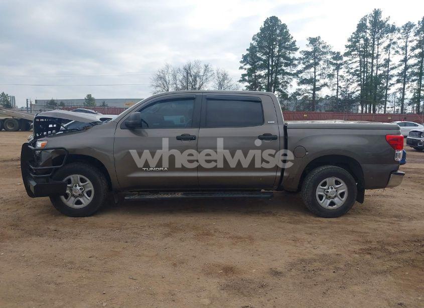 Photo 14 of 2011 Toyota Tundra GRADE 4.6L V8 (VIN 5TFEM5F17BX033644)