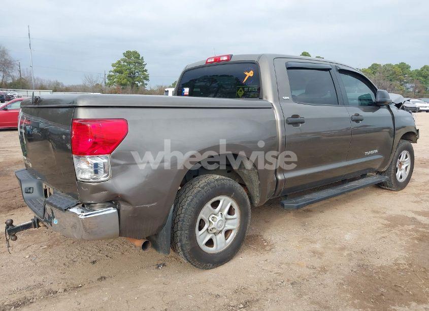 Photo 4 of 2011 Toyota Tundra GRADE 4.6L V8 (VIN 5TFEM5F17BX033644)