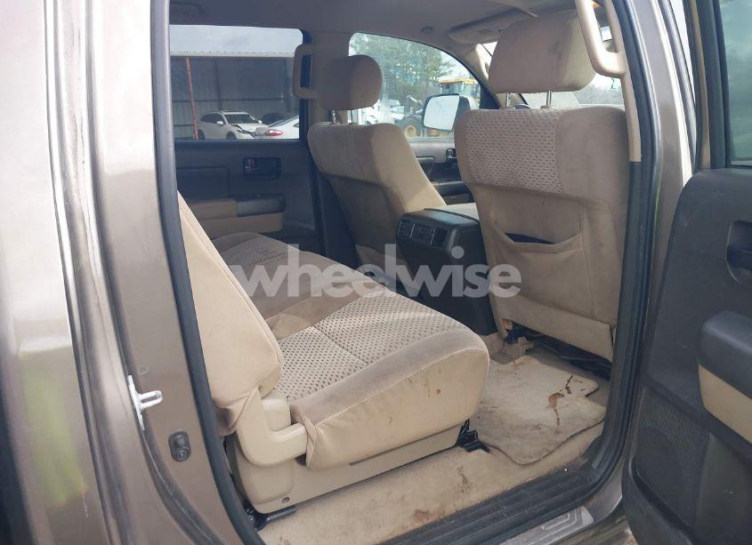 Photo 8 of 2010 Toyota Tundra GRADE 4.6L V8 (VIN 5TFEM5F18AX017385)