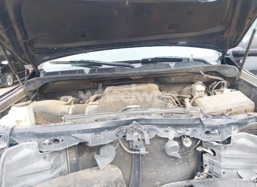 Photo 10 of 2014 Toyota Tundra SR5 4.6L V8 (VIN 5TFEM5F18EX068522)