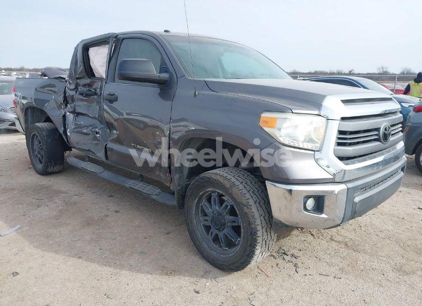 2014 Toyota Tundra SR5 4.6L V8 (VIN 5TFEM5F18EX076118) main photo