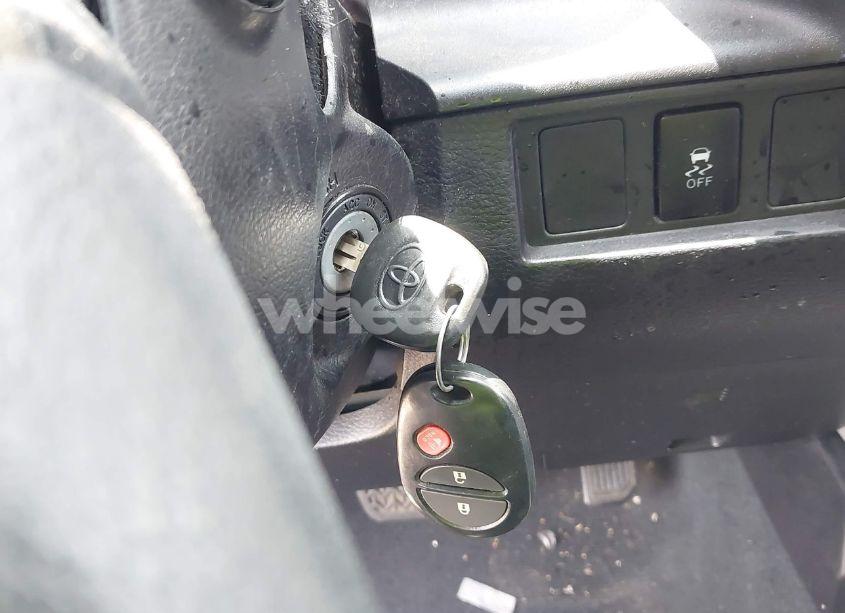 Photo 11 of 2014 Toyota Tundra SR5 4.6L V8 (VIN 5TFEM5F18EX082596)