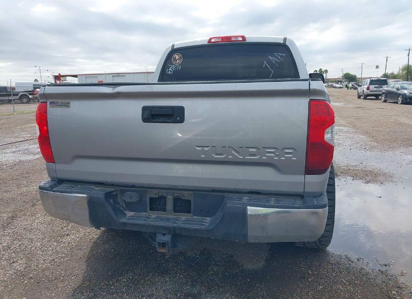 Photo 16 of 2015 Toyota Tundra SR5 4.6L V8 (VIN 5TFEM5F18FX092871)