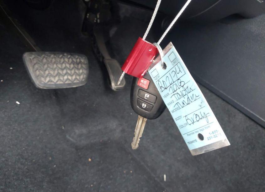 Photo 11 of 2018 Toyota Tundra SR5 4.6L V8 (VIN 5TFEM5F18JX127742)