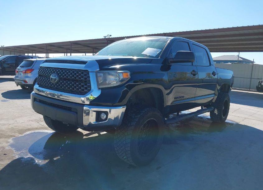 Photo 2 of 2018 Toyota Tundra SR5 4.6L V8 (VIN 5TFEM5F18JX131046)