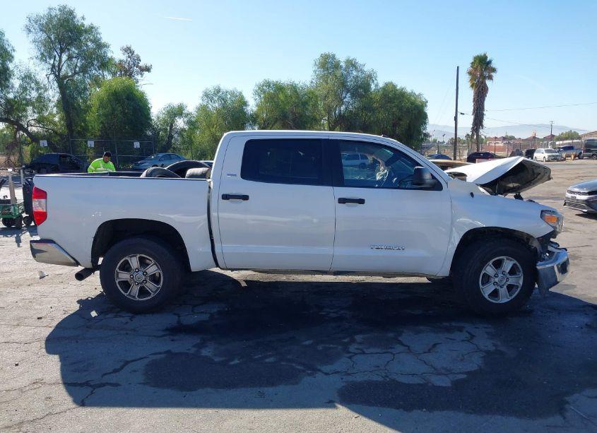 Photo 13 of 2016 Toyota Tundra SR5 4.6L V8 (VIN 5TFEM5F19GX105967)