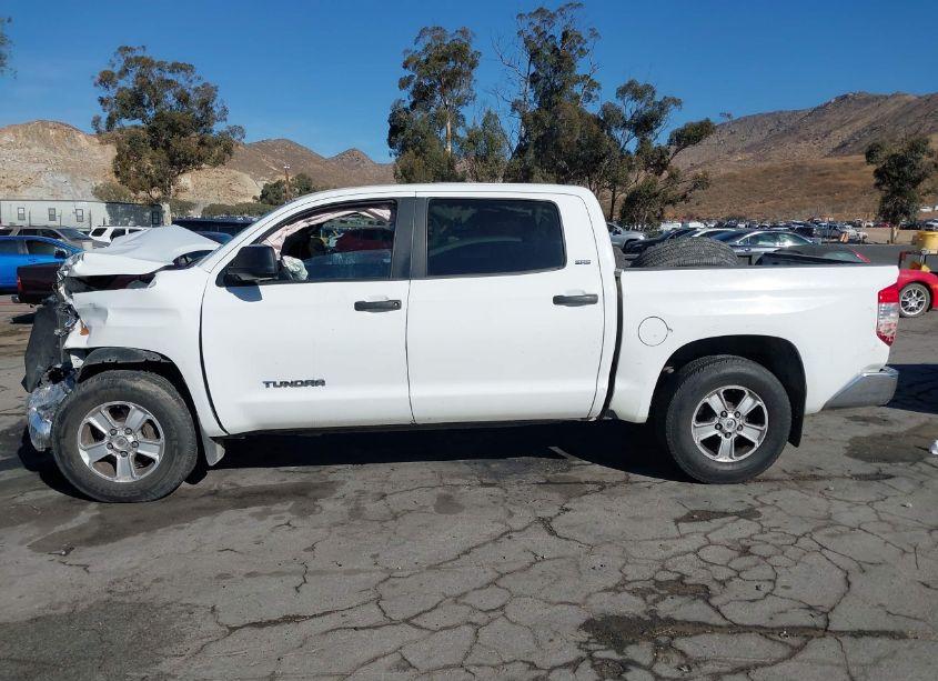 Photo 14 of 2016 Toyota Tundra SR5 4.6L V8 (VIN 5TFEM5F19GX105967)