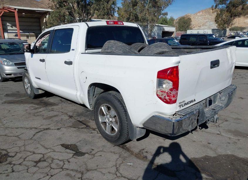 Photo 3 of 2016 Toyota Tundra SR5 4.6L V8 (VIN 5TFEM5F19GX105967)