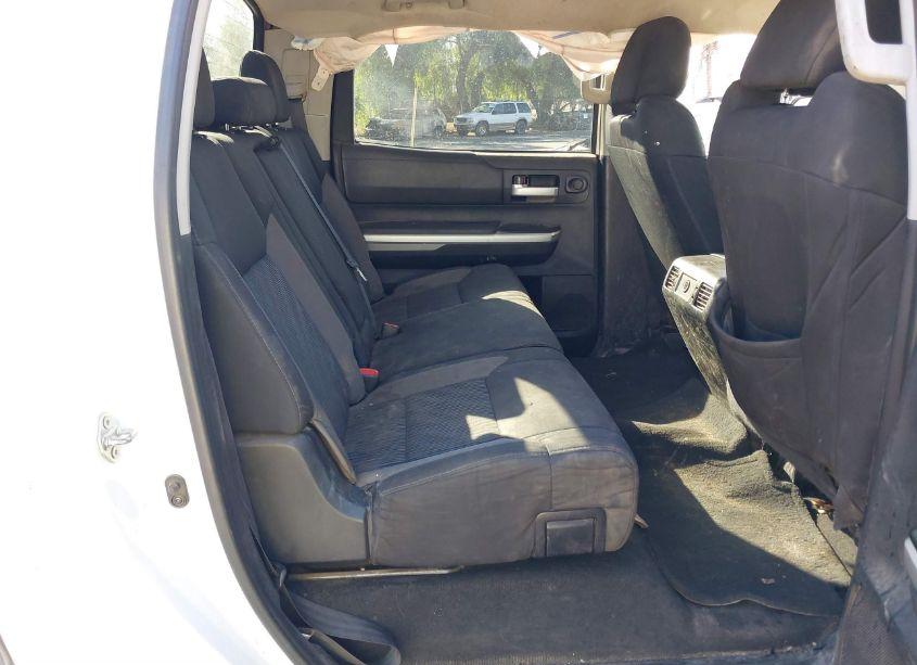 Photo 8 of 2016 Toyota Tundra SR5 4.6L V8 (VIN 5TFEM5F19GX105967)