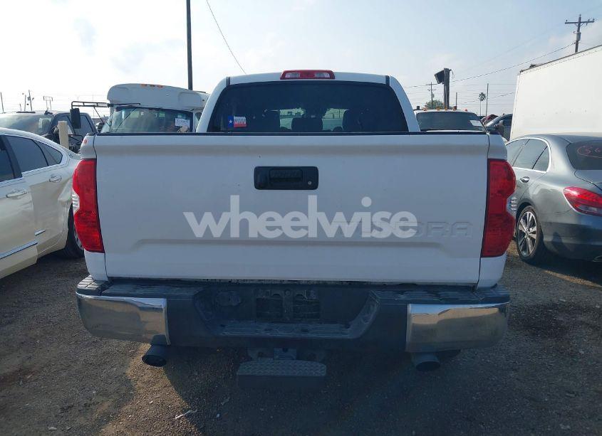 Photo 17 of 2019 Toyota Tundra SR5 4.6L V8 (VIN 5TFEM5F1XKX135763)