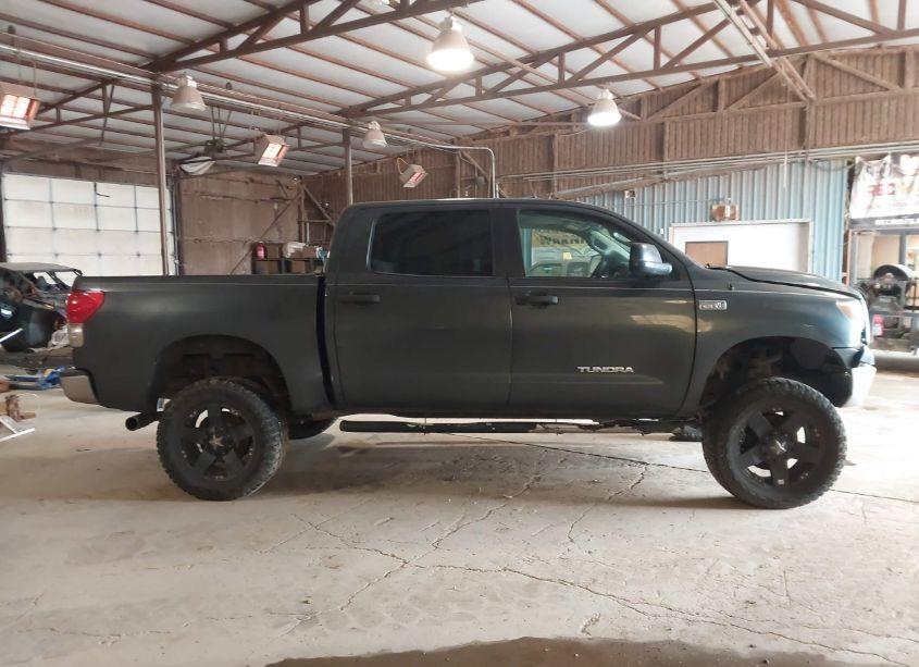 Photo 13 of 2009 Toyota Tundra GRADE 5.7L V8 (VIN 5TFEV54109X073798)