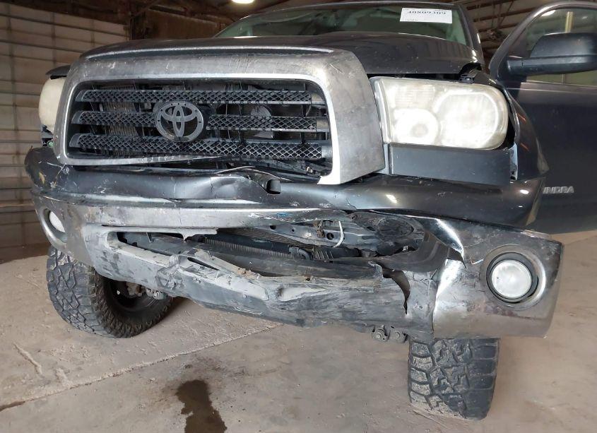 Photo 6 of 2009 Toyota Tundra GRADE 5.7L V8 (VIN 5TFEV54109X073798)