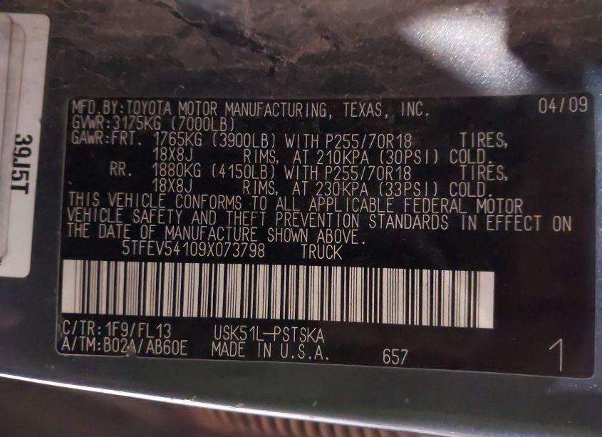 Photo 9 of 2009 Toyota Tundra GRADE 5.7L V8 (VIN 5TFEV54109X073798)