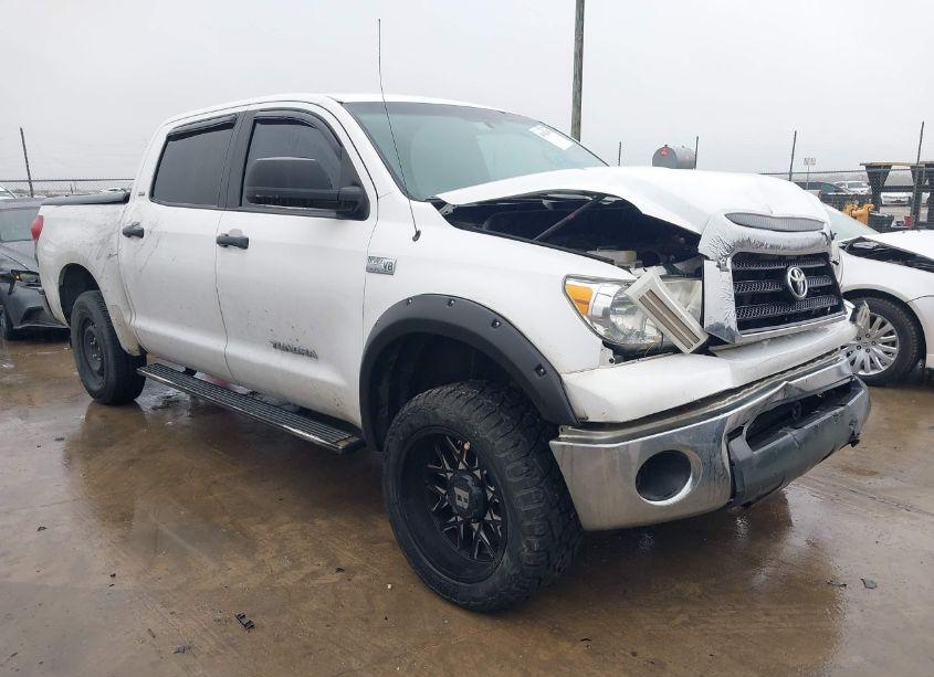 2008 Toyota Tundra SR5 5.7L V8 (VIN 5TFEV54128X055091) main photo
