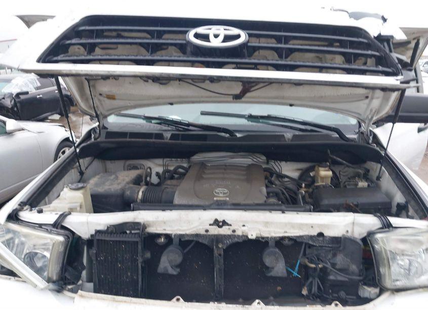 Photo 10 of 2008 Toyota Tundra SR5 5.7L V8 (VIN 5TFEV54128X055091)